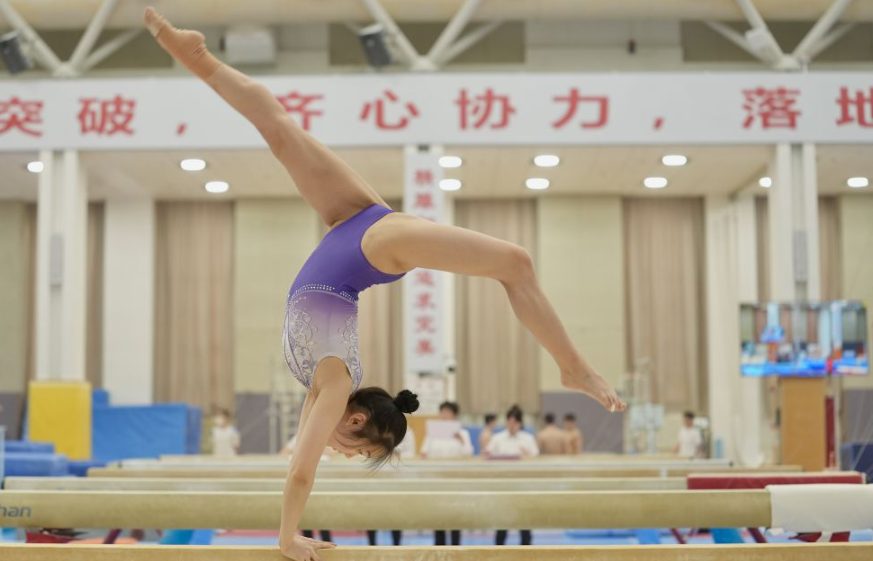 与好友一起畅玩九游会娱乐