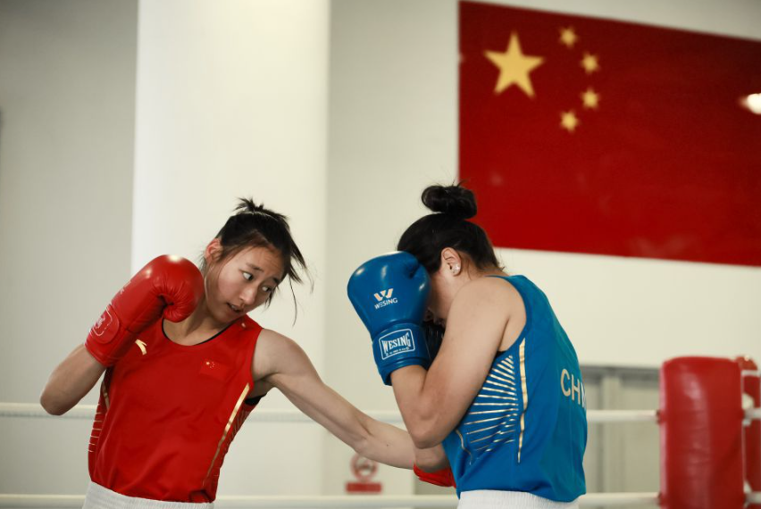 感受策略与运气交融的九游棋盘